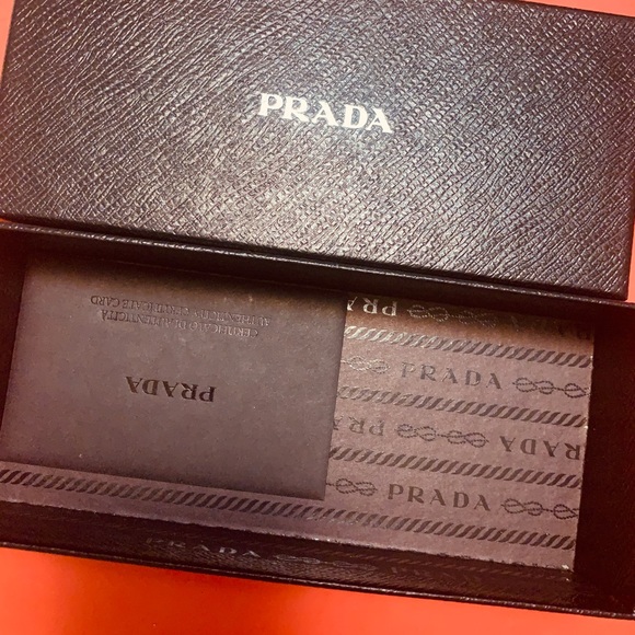 prada gift card